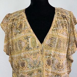 Lucky Brand Top Pretty Soft Colors Print Size XL